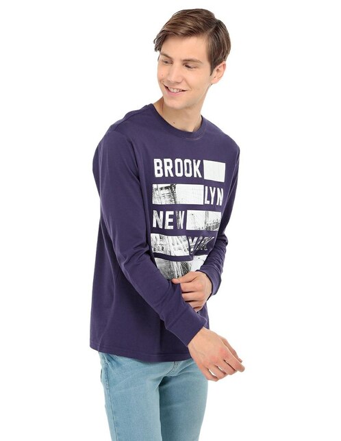 Playera Aéropostale cuello redondo manga larga morada en Liverpool