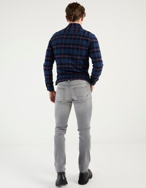Jeans slim Aéropostale lavado sand blast para hombre
