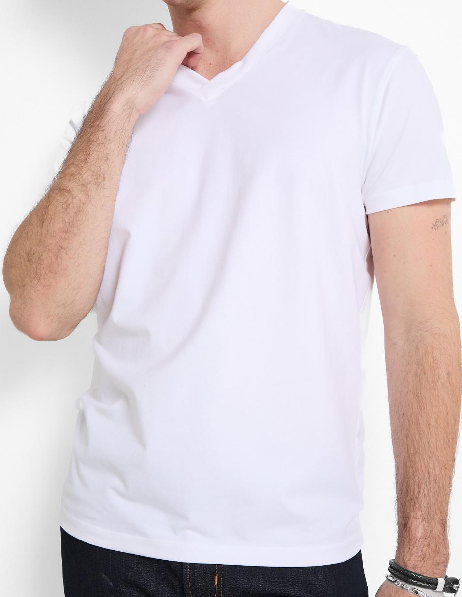 Playera cuello V para hombre 4