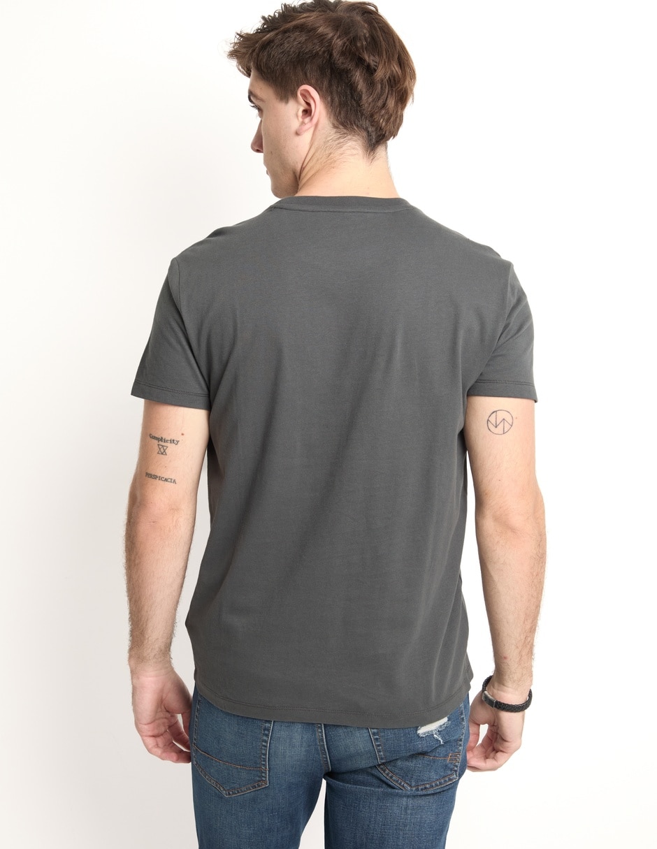 Playera cuello redondo para hombre 2