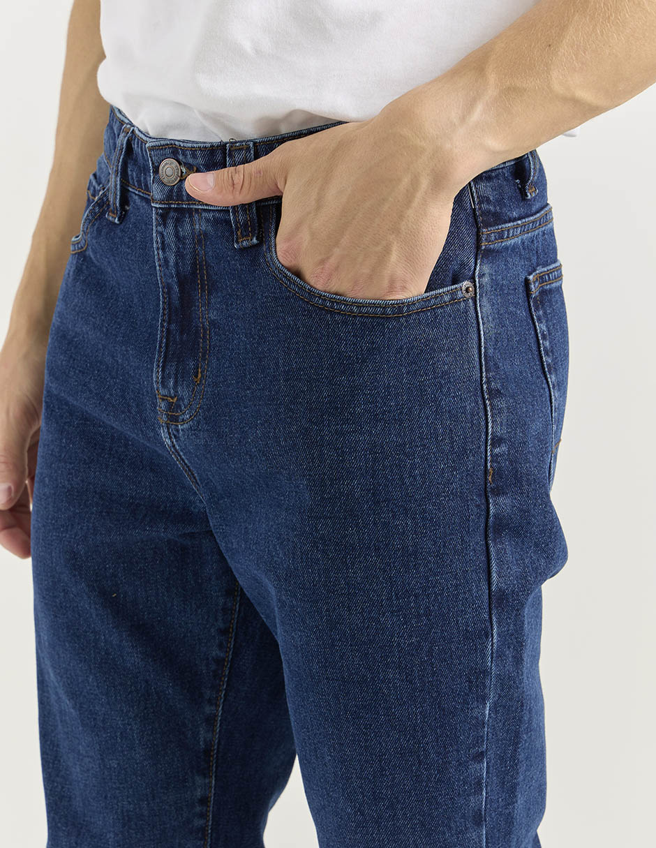Jeans straight lavado obscuro para hombre 4
