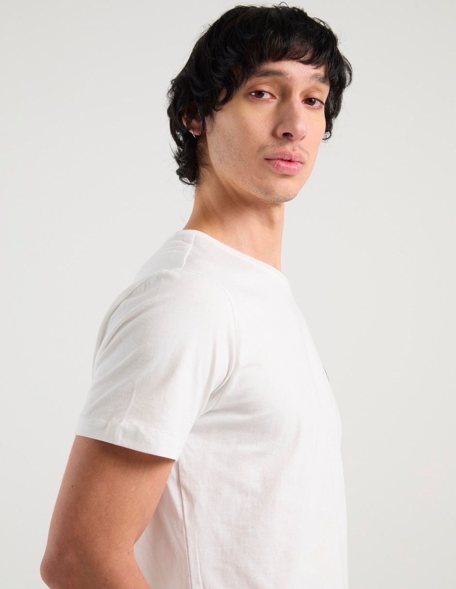 Playera cuello redondo para hombre 6