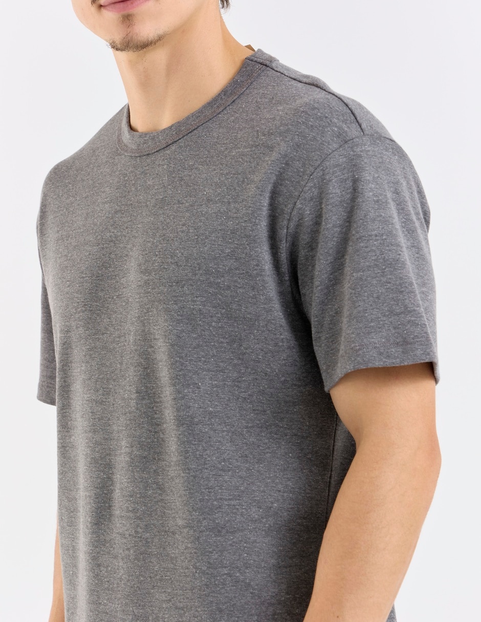Playera cuello redondo para hombre 4