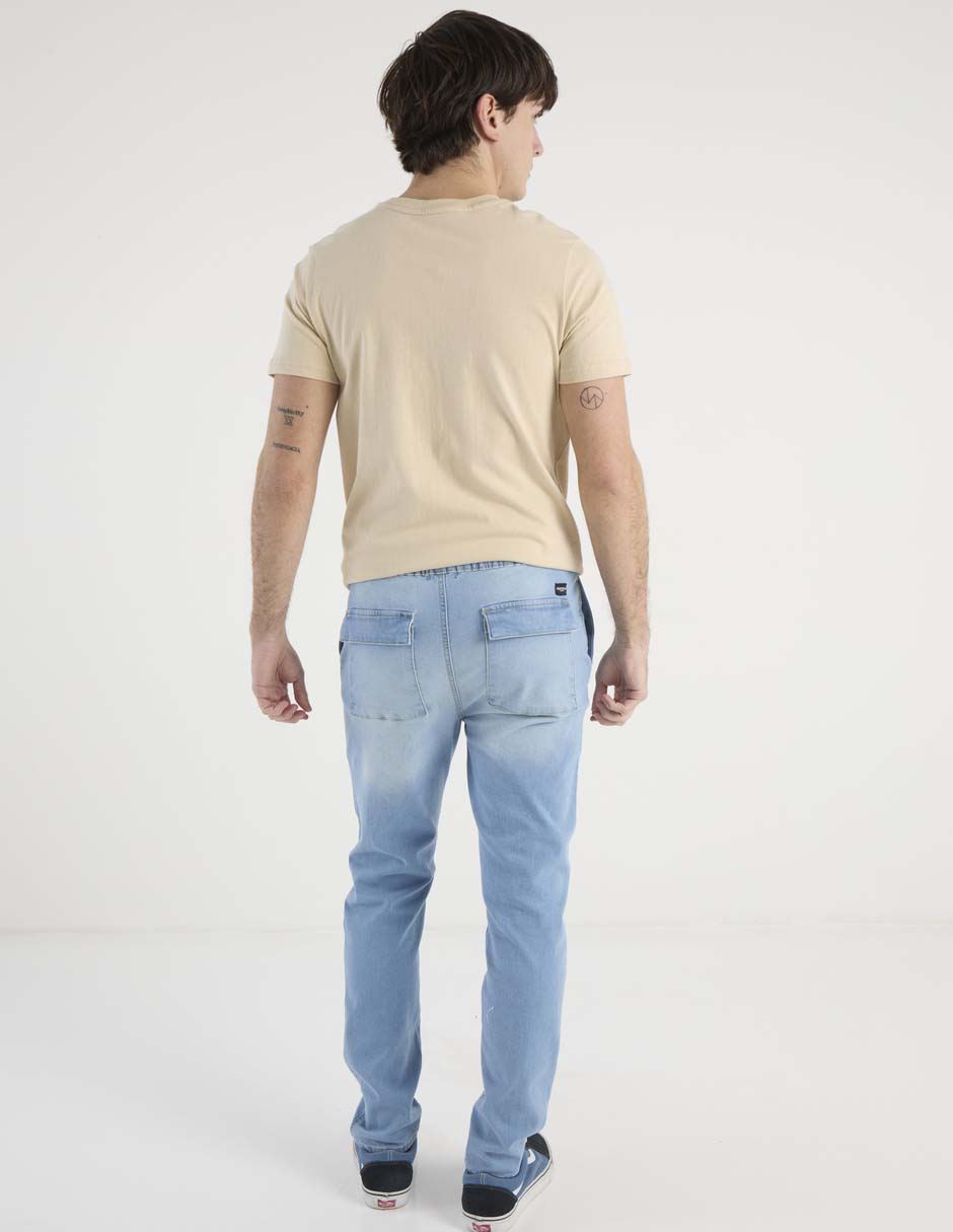 Jogger slim con bolsillos para hombre 6